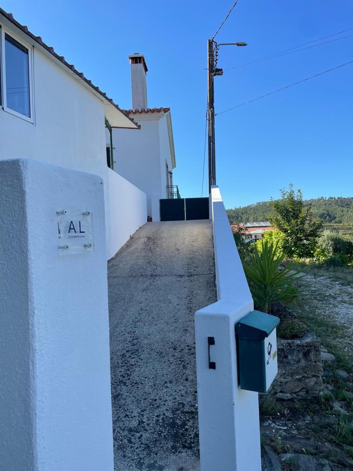 Aldeia Do Mato Guesthouse Екстериор снимка